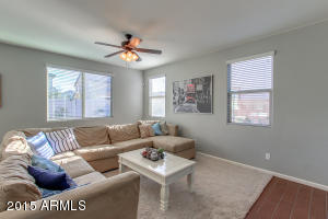 887 E Aberdeen Dr, Gilbert, AZ 85298 photo 9