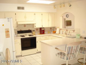 934 S Eagle Cir, Mesa, AZ 85208 photo 2