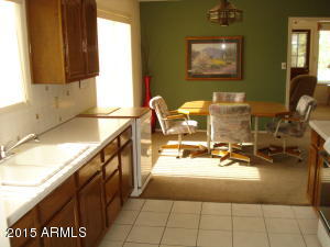 942 S Eagle Cir, Mesa, AZ 85208 photo 4