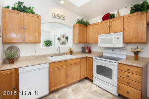 1909 E Cortez Dr, Gilbert, AZ 85234 photo 3