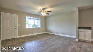 1001 E Seldon Ln, Phoenix, AZ 85020 photo 17