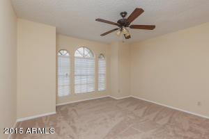 521 E Houston Ave, Gilbert, AZ 85234 photo 2