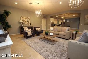 4143 E Minnezona Ave, Phoenix, AZ 85018 photo 1