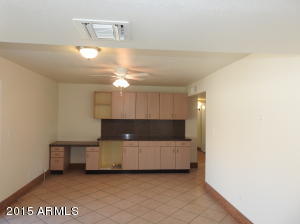 7542 W Montecito Ave, Phoenix, AZ 85033 photo 9