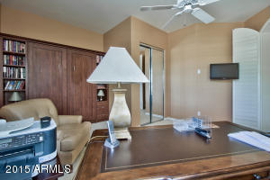 3529 E Robin Ln, Phoenix, AZ 85050 photo 34