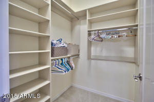3529 E Robin Ln, Phoenix, AZ 85050 photo 5
