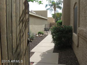 4541 E Wescott Dr, Phoenix, AZ 85050 photo 3