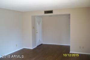 1341 Ellis Dr, Tempe, AZ 85282 photo 2
