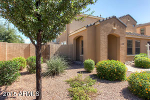 3340 E Franklin Ave, Gilbert, AZ 85295 photo 2