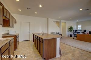 5818 S 9th Dr, Phoenix, AZ 85041 photo 11
