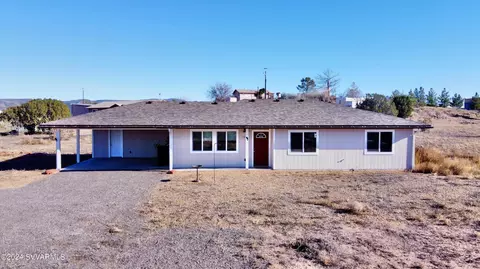 5860 N Meander Trl, Rimrock, AZ 86335