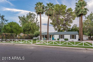 2441 E Mitchell Dr, Phoenix, AZ 85016 photo 3
