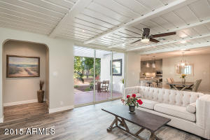 2441 E Mitchell Dr, Phoenix, AZ 85016 photo 10