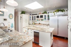 105 E Lamar Rd, Phoenix, AZ 85012 photo 7