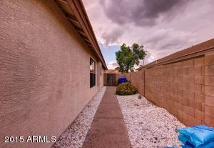 2122 E Smoke Tree Rd, Gilbert, AZ 85296 photo 43