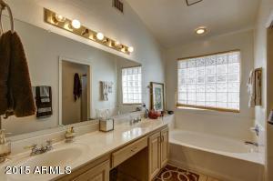 1444 W Shellfish Dr, Gilbert, AZ 85233 photo 8