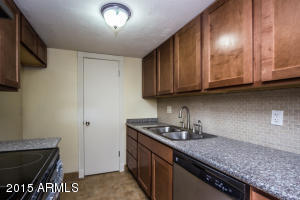 6855 W Devonshire Ave, Phoenix, AZ 85033 photo 5