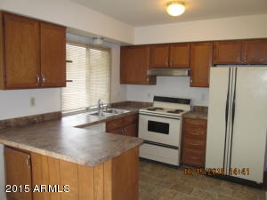 2059 W Devonshire Cir, Mesa, AZ 85201 photo 2
