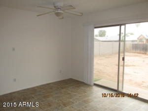 2059 W Devonshire Cir, Mesa, AZ 85201 photo 3