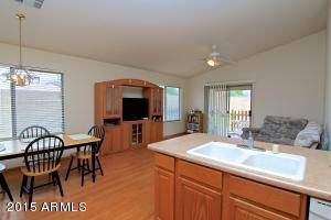 1035 S Weaver Dr, Apache Junction, AZ 85120 photo 3