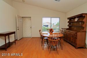 1035 S Weaver Dr, Apache Junction, AZ 85120 photo 5
