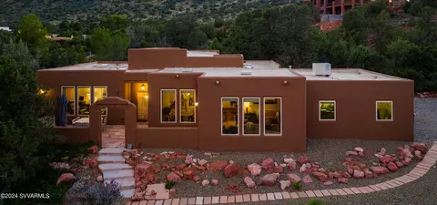 220 Sun Up Ranch Rd, Sedona, AZ 86351