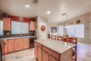 3288 E Warbler Rd, Gilbert, AZ 85297 photo 7