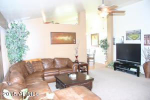 2002 E Saratoga St, Gilbert, AZ 85296 photo 4