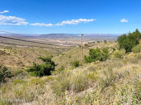 174 North Dr, Jerome, AZ 86331 photo 2
