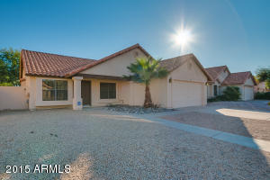 2715 E Rockledge Rd, Phoenix, AZ 85048 photo 2