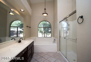 3765 E Vaughn Ave, Gilbert, AZ 85234 photo 15