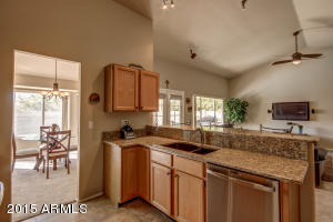 4207 E Taro Ln, Phoenix, AZ 85050 photo 12