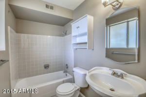 1257 E Maryland Ave # A, Phoenix, AZ 85014 photo 18