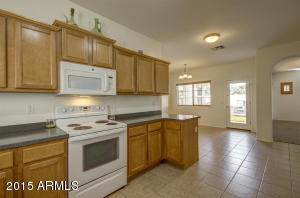1027 E Blue Spruce Ln, Gilbert, AZ 85298 photo 6