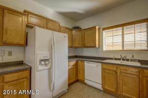 1027 E Blue Spruce Ln, Gilbert, AZ 85298 photo 8