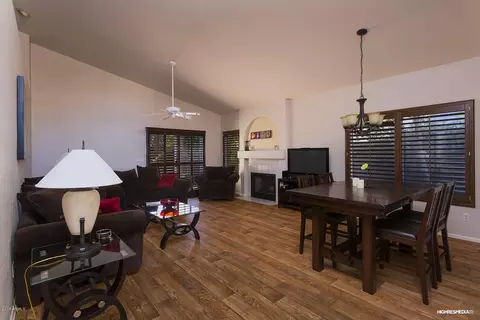 4627 E Michelle Dr, Phoenix, AZ 85032 photo 5