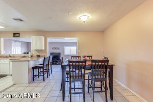 5652 S 40th Pl, Phoenix, AZ 85040 photo 8