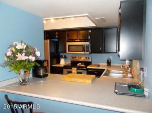 945 E Redfield Rd, Tempe, AZ 85283 photo 2