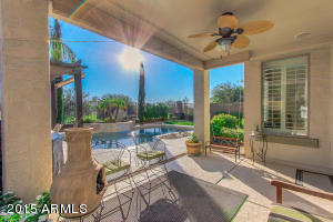 3549 E Meadowview Dr, Gilbert, AZ 85298 photo 2