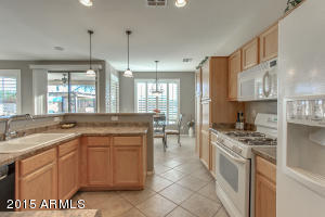 3549 E Meadowview Dr, Gilbert, AZ 85298 photo 4
