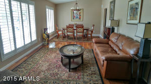 318 E Waltann Ln, Phoenix, AZ 85022 photo 4