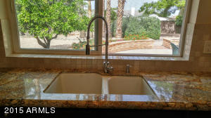 318 E Waltann Ln, Phoenix, AZ 85022 photo 10