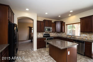 2945 E Lynx Way, Gilbert, AZ 85298 photo 4