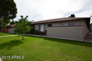 1139 E Redmon Dr #C, Tempe, AZ 85283 photo 2