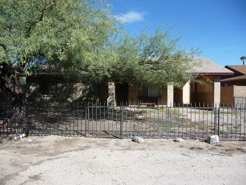 718 Euclid Ave, Phoenix, AZ 85042 photo 1