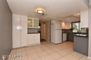 2533 E Becker Ln, Phoenix, AZ 85028 photo 17