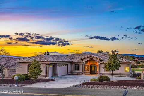 1075 S Verde Santa Fe Pkwy, Cornville, AZ 86325
