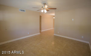 2101 E Claire Dr, Phoenix, AZ 85022 photo 5