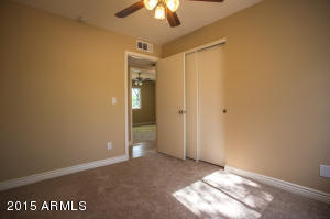 2101 E Claire Dr, Phoenix, AZ 85022 photo 17