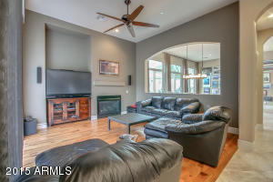3534 E Robin Ln, Phoenix, AZ 85050 photo 18